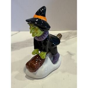 Halloween New In Box Salt & Pepper Shakers Witch On Broomstick Cracker Barrel